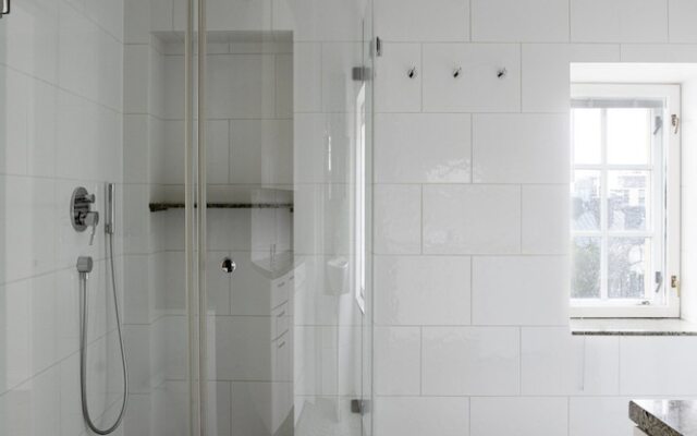 Grand luminous 150m2 2BR aptmnt in Eira
