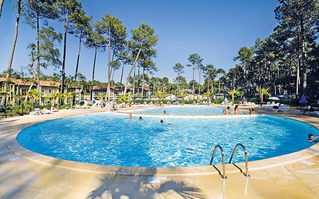 lAllée des Dunes 32332