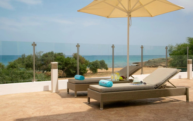 Althea Kalamies Luxury Villas By Louis Hotels