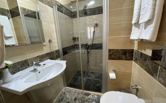 Gul Hotel