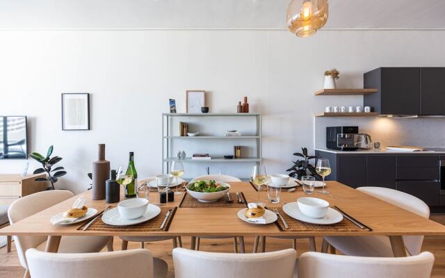 Glengariff Luxury Suites by Totalstay