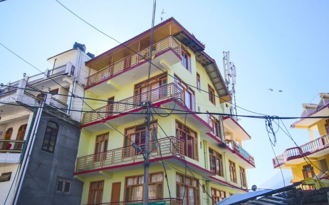 OYO Flagship 27062 Hotel Green View