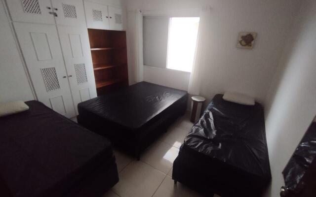 C207- Apto 1 dorm TV Smart e WIFI