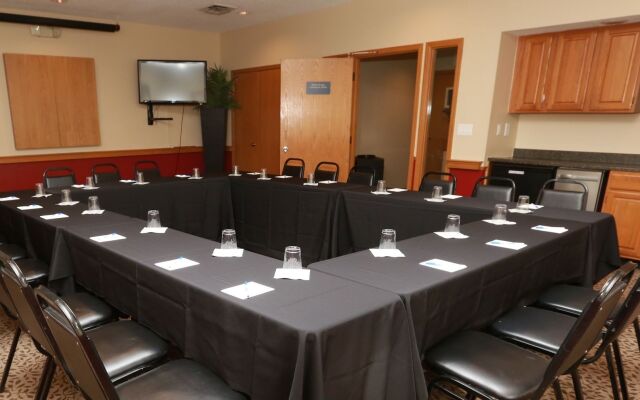 Sterling Hotel and Suites