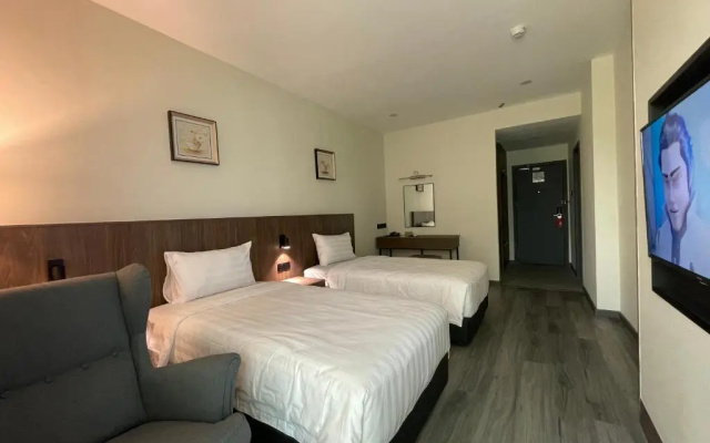 Hotel Bundusan – Guest Rooms – Kota Kinabalu