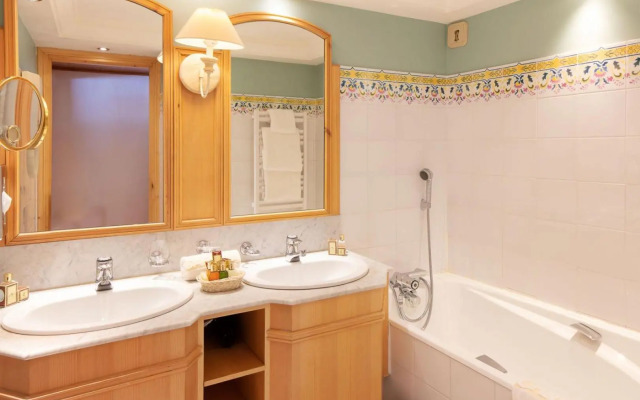 Hotel Carlina Courchevel