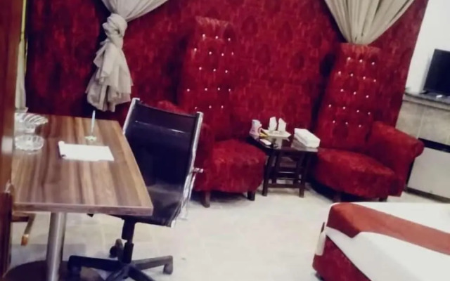 Royal suites Hotel