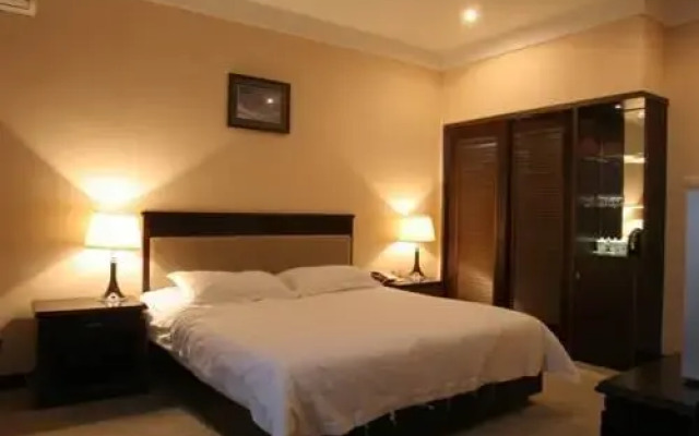 Wuhan Ruian Hotel on Xiongchu Road