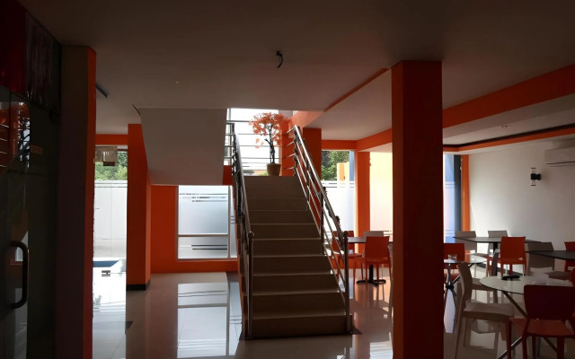 RedDoorz Plus @ Jalan Pemuda Jakarta