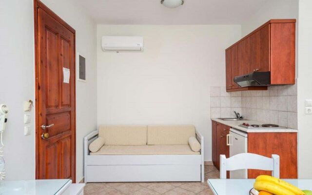 Plaka Hotel I