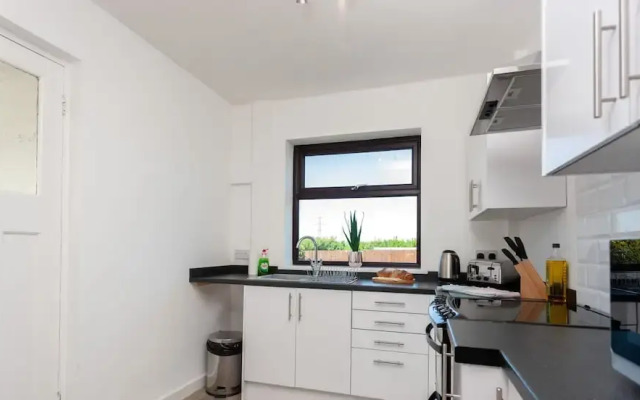 HC Property - Mountford