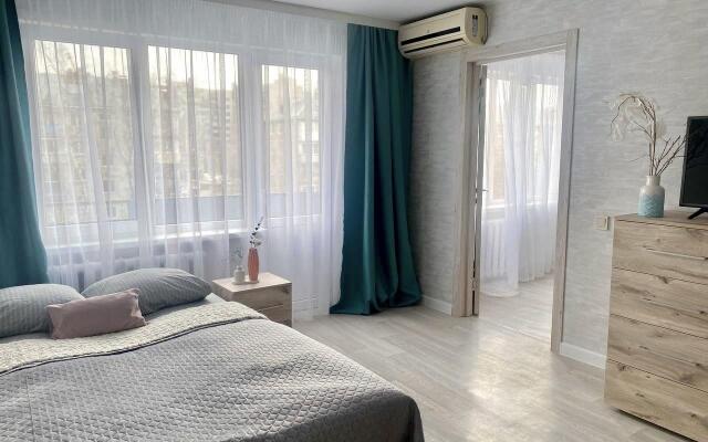 Апартаменты на улице Красной Позиции 7