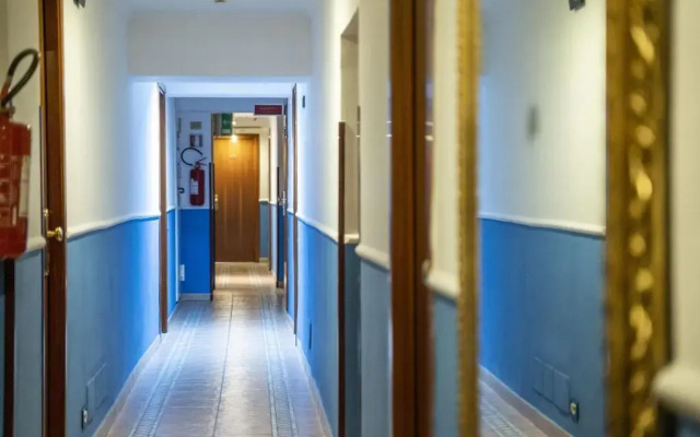 Hotel Ferrarese Roma