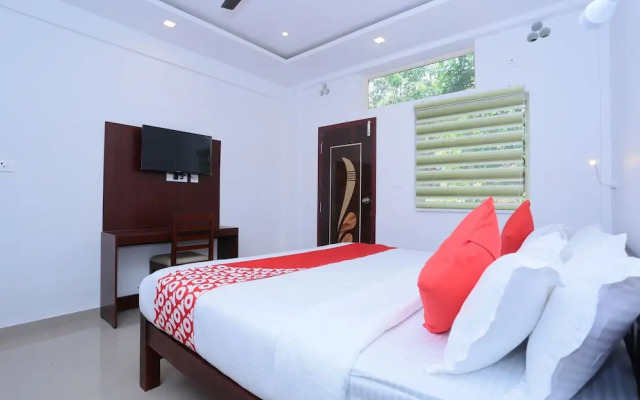 OYO 23561 Mystique Resort