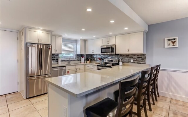 Amelia By The Sea 222 - 2 Br Condo