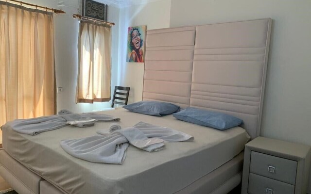 Ada Corner Hotel
