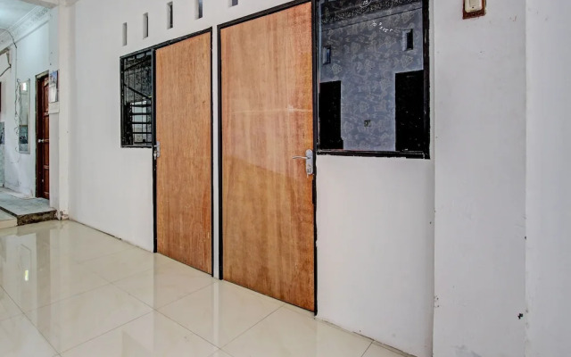 Hotel O Adinda Kost