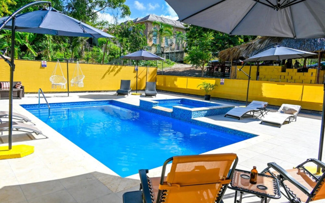 Takuma Boutique Hotel Rooms & Suites Jamaica