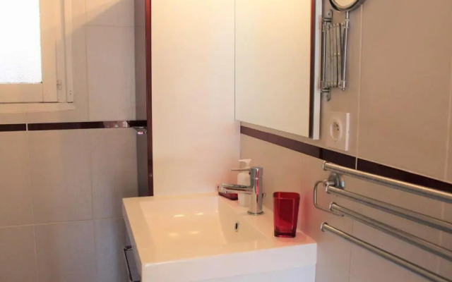 Appartement Vars, 1 pièce, 2 personnes - FR-1-330B-130