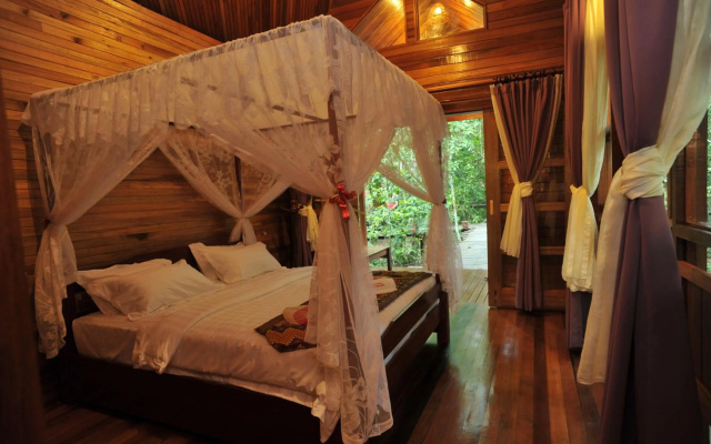Borneo Natural Sukau Bilit Resort – Guest Rooms – Sandakan