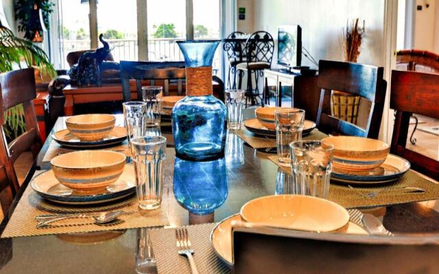 Harborview Grande 202