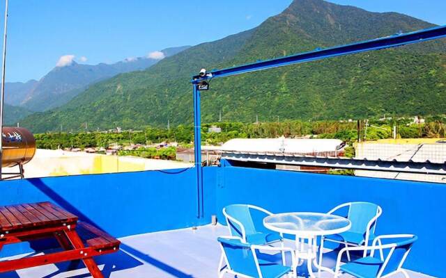 Wm & S - Hostel