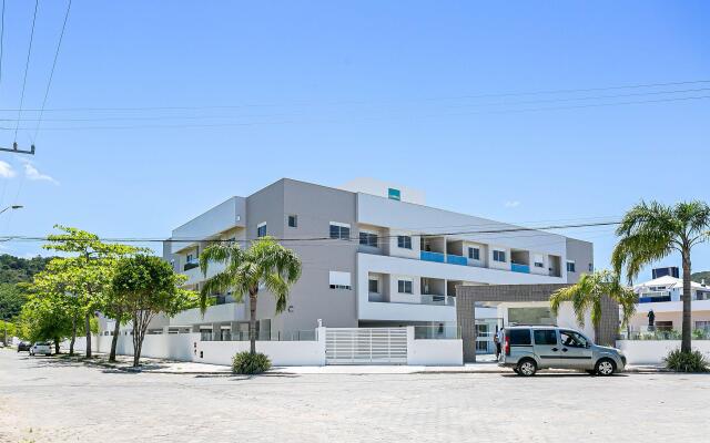 200 metros do mar com Churrasqueira #IA11