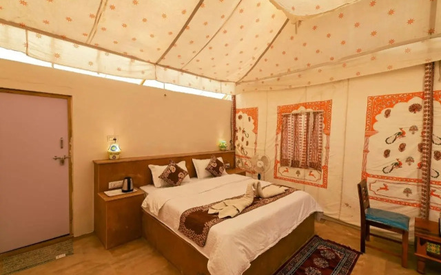 Best Desert Camp In Jaisalmer Red Velvet