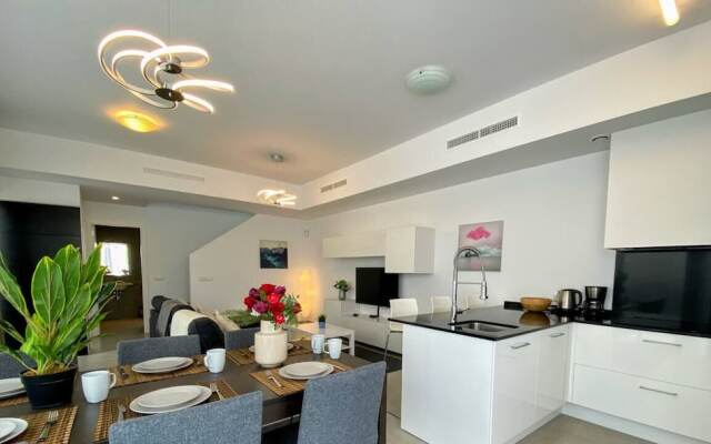Luxurious Villa Private Pool La Marina Urb LM3