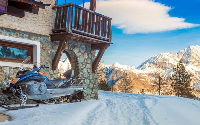 Chalet Monti Della Luna 7