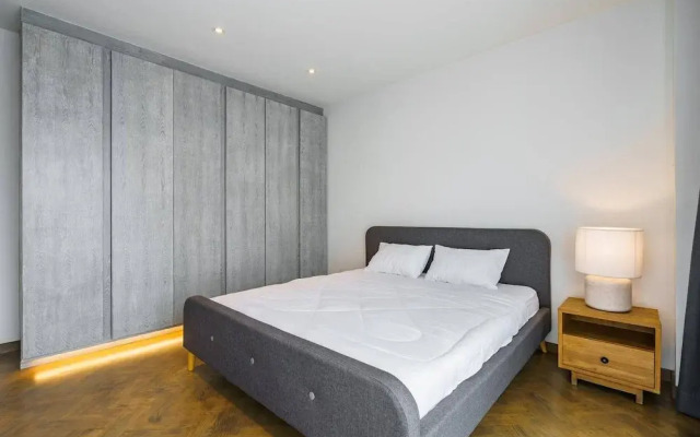 Designer 49 Pool Villa