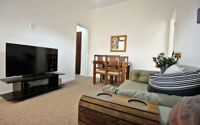 Rio's Spot Apartment U017