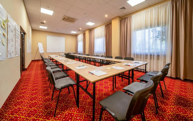 Hotel500 Tarnowo Podgorne