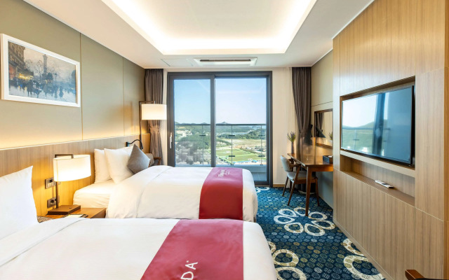 Ramada Plaza by Wyndham Dolsan Yeosu