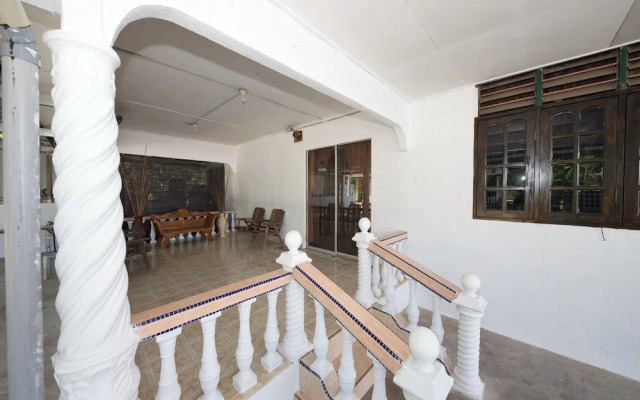 OYO 90990 Sri Tempurung Homestay