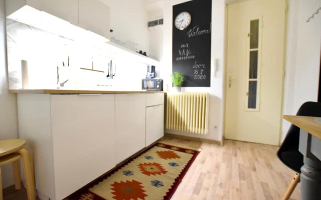 Standard Apartment by Hi5 - Fejer Gyorgy St