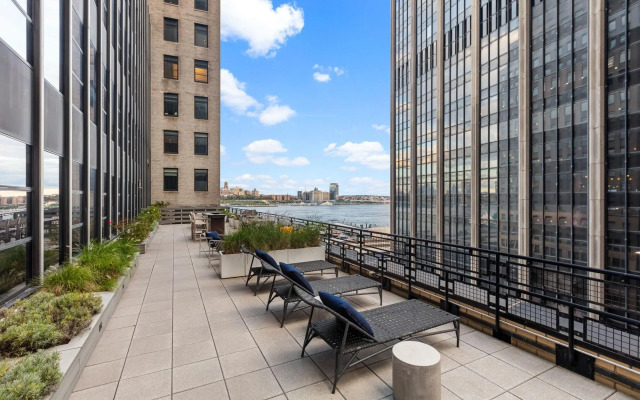 Placemakr Wall Street