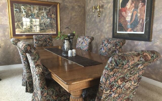 Wild Rose Manor Bed and Breakfast