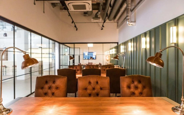 For Students Only Chapter White City in London