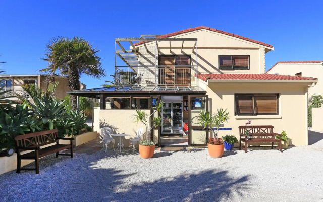 Onetangi Beach Apartments