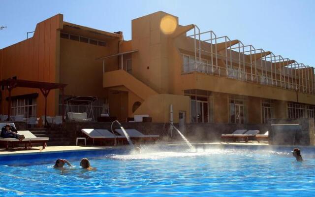 Hotel Marina del Faro Resort