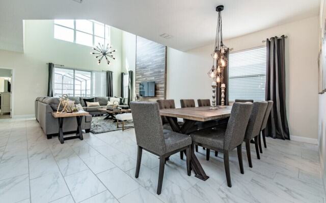 4740shd 5 Bedroom Villa