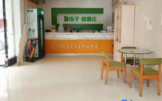 Grid Inn (Lingshan Liufeng)