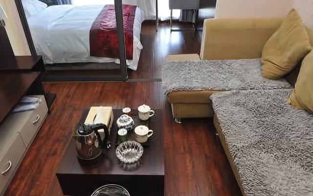 Kunming Yihuaju Hotel