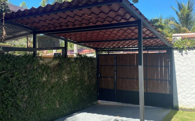 Casa Piscina Santa Teresa