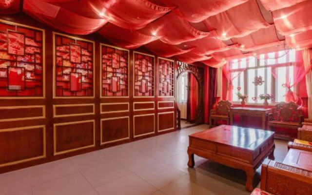 Urban Garden Hotel (Luyi Times Square)