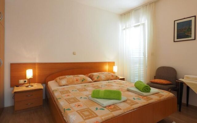 Apartments & Room Eva Slano