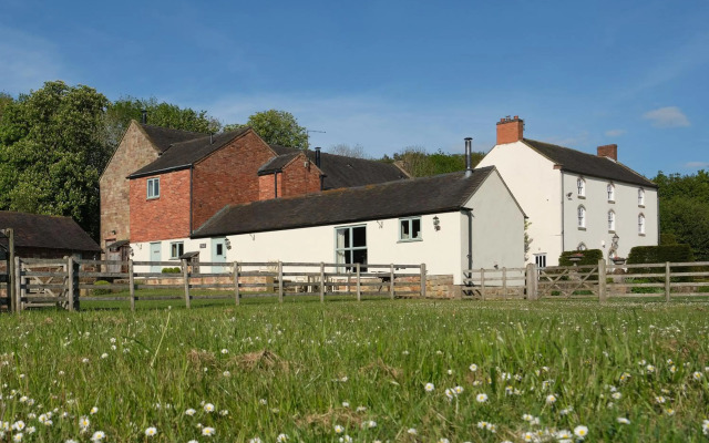 Barn Owl Lodge