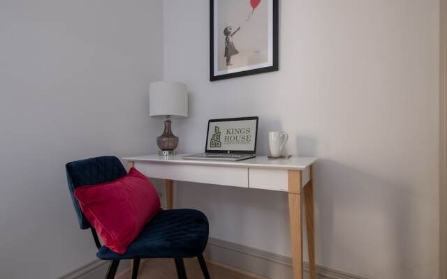 Kings House by Karah Boutiques