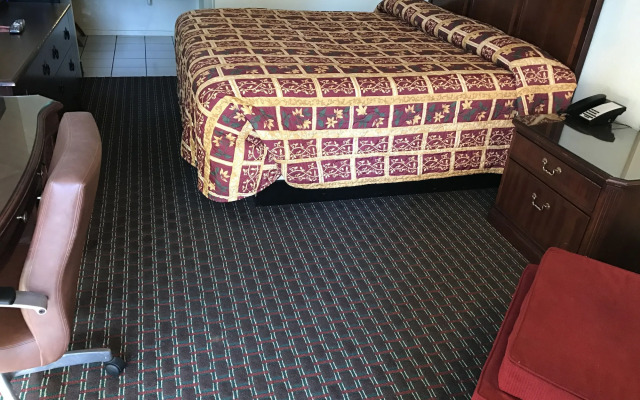 Knights Inn Augusta at Deans Bridge Rd